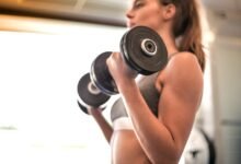 How to Perform Reverse Curls